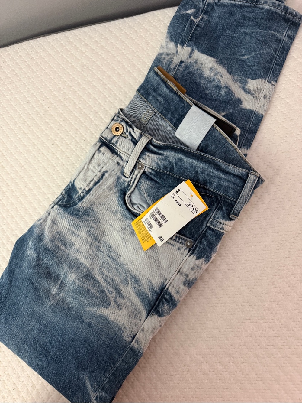 H&M Men’s Blue Acid Wash Slim Straight Jeans